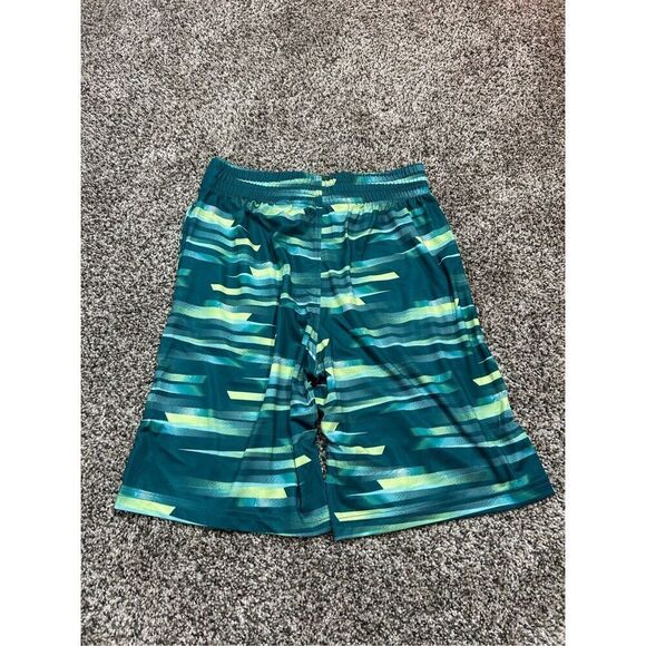 Land’s End Athletic Shorts size 8. C33-28 - Picture 2 of 3